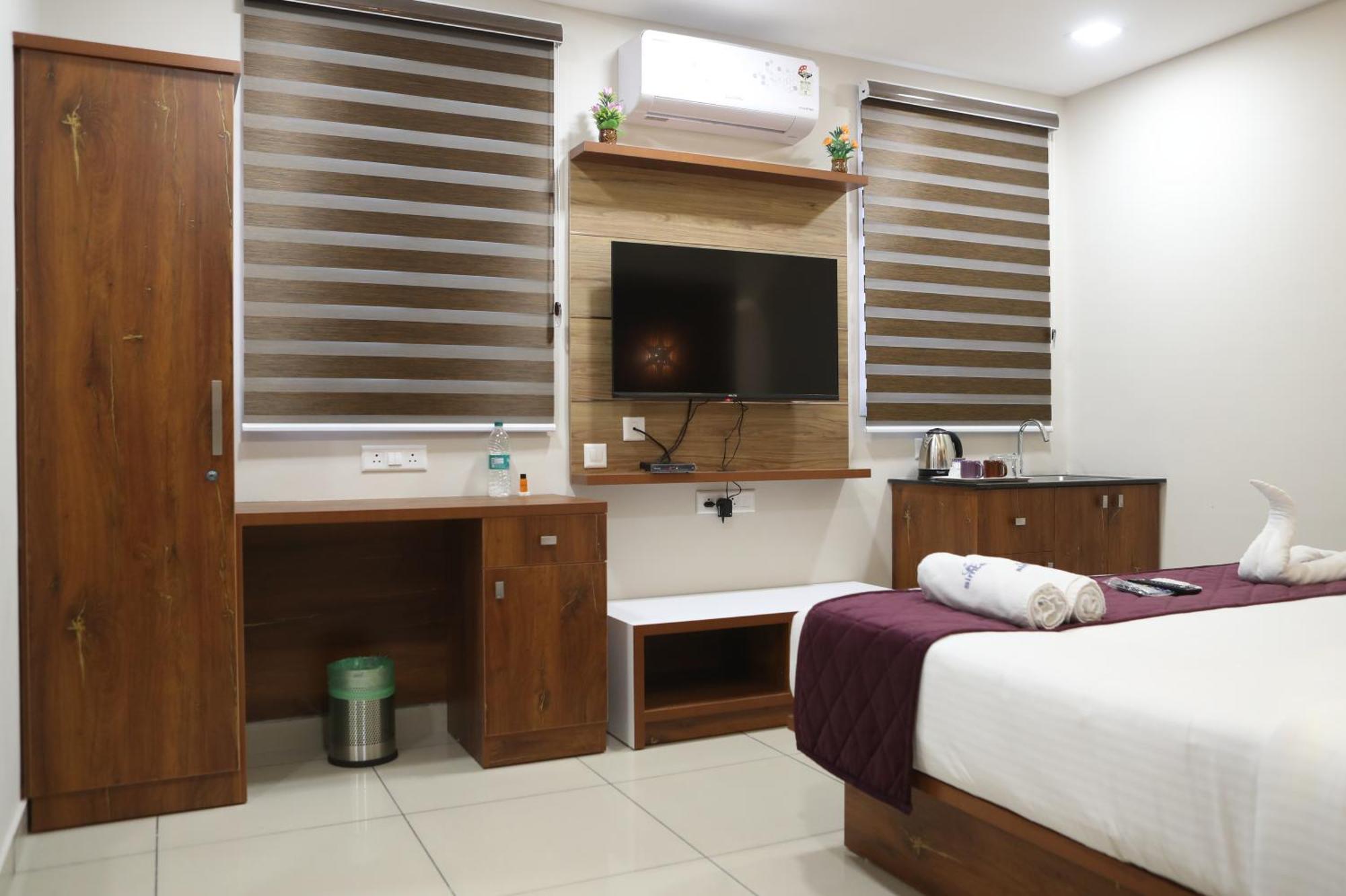 Hotel Spring Field Billets à Kochi Extérieur photo